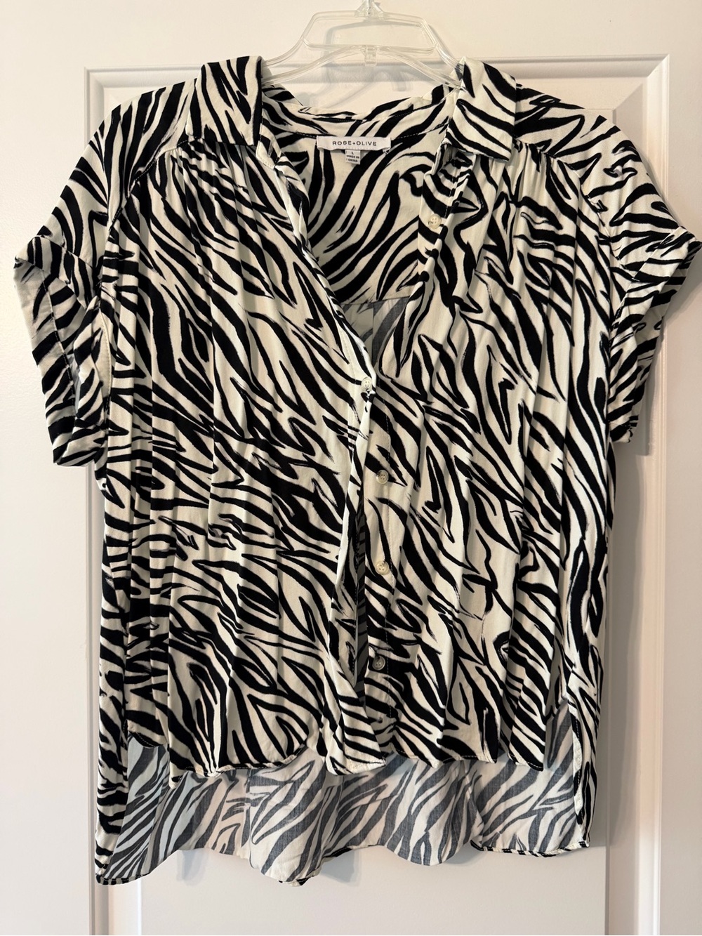 Rose & Olive Black & White Zebra Print Short Sleeve Blouse